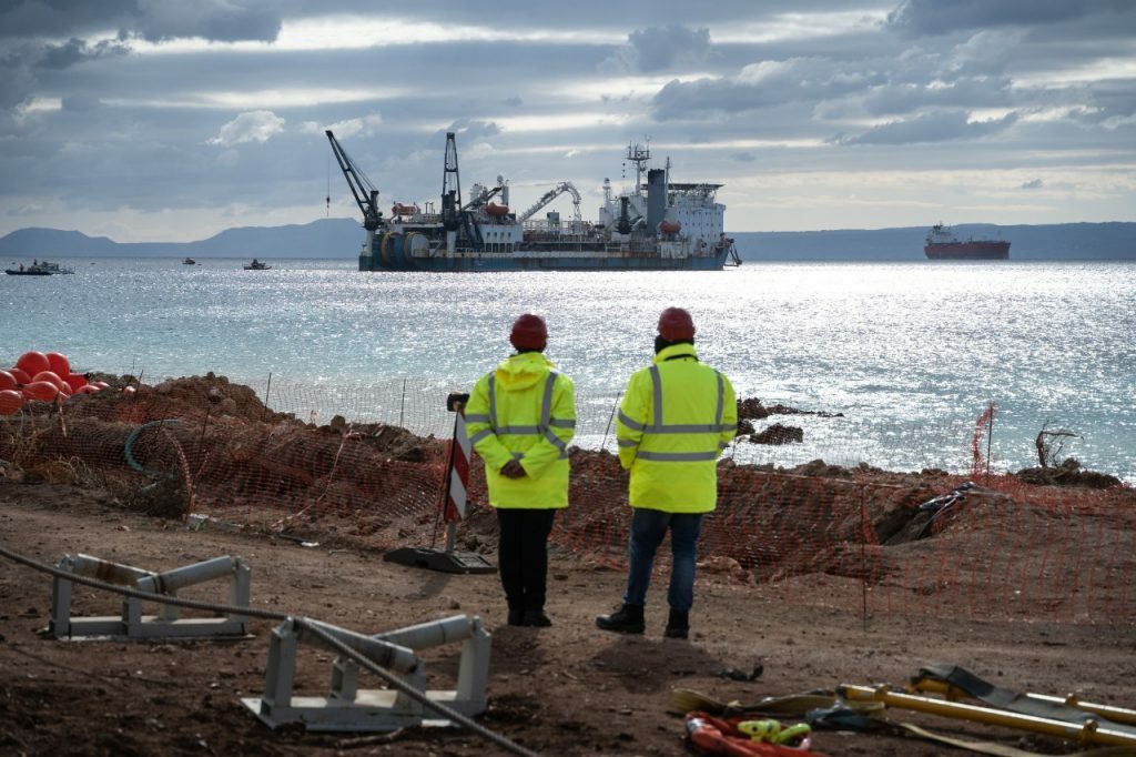 Ολοκληρώθηκε η ηλεκτρική διασύνδεση Κρήτης - Πελοποννήσου