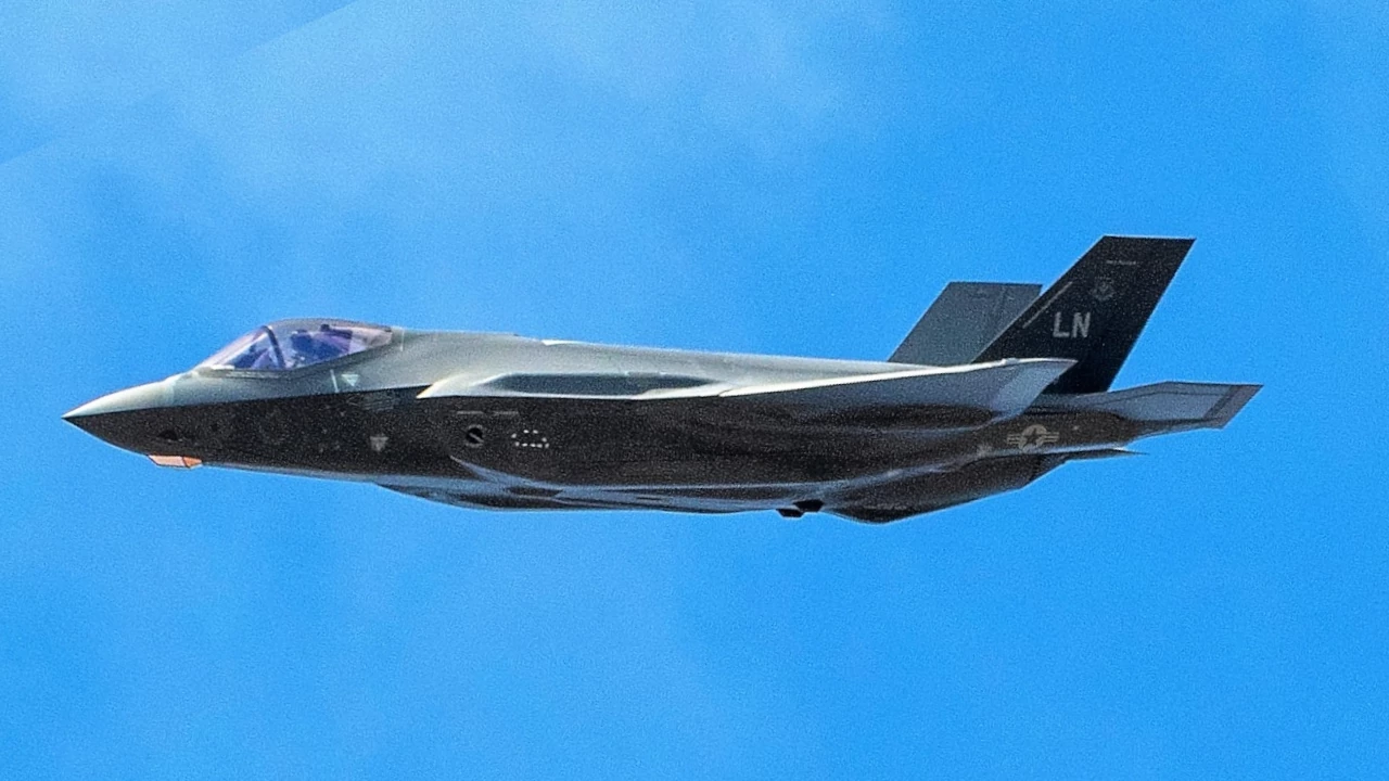 Christophe Gomart Warns: European F-35s at Risk of US Control