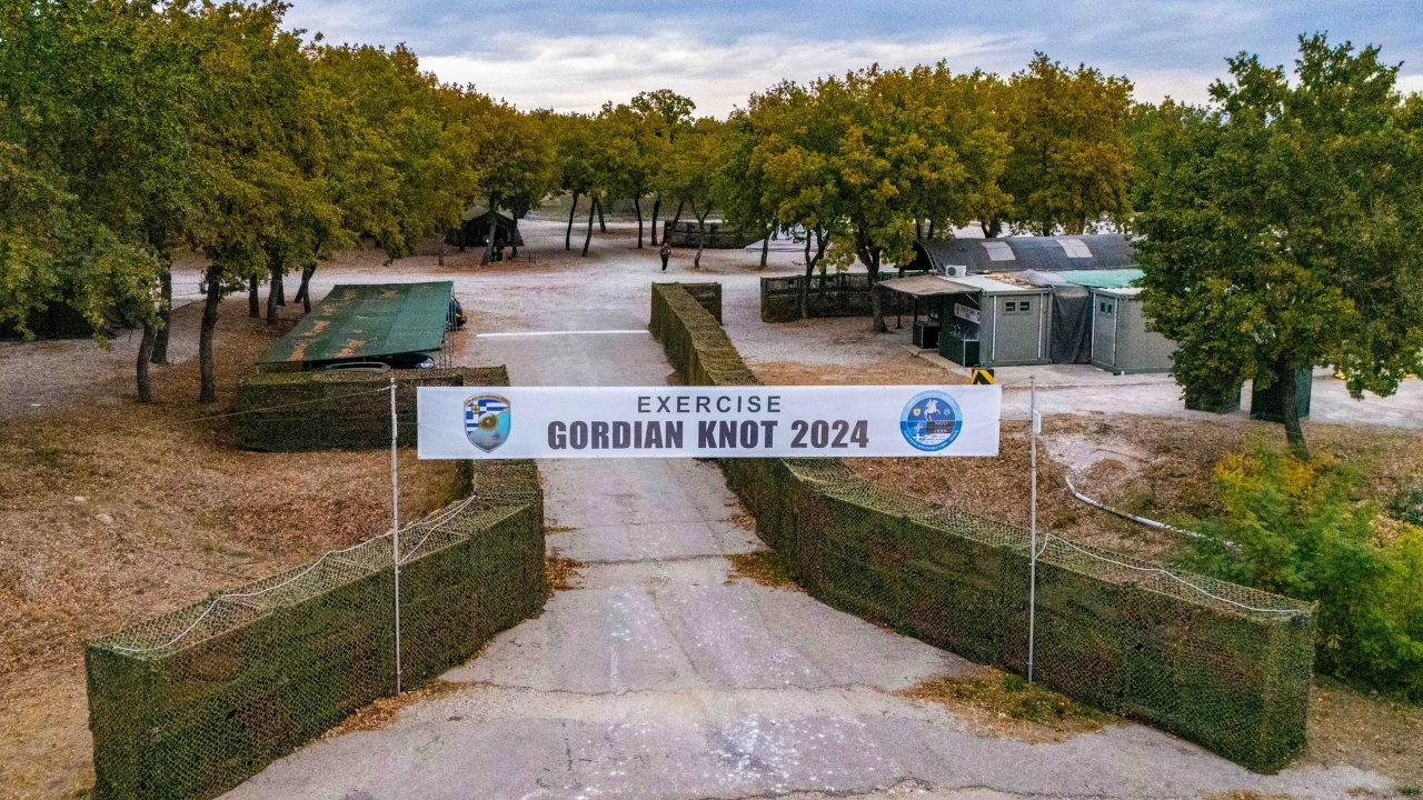 Άσκηση GORDIAN KNOT 2024 (ΓΟΡΔΙΟΣ ΔΕΣΜΟΣ 24) του NATO Rapid Deployable Corps-Greece (NRDC-GR). Εικόνα: NRDC-GR