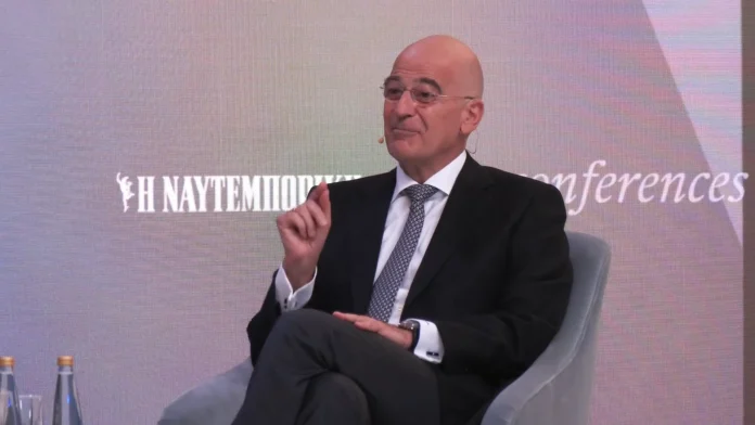 Ο Υπουργός Εθνικής Άμυνας Νίκος Δένδιας στο 4ο Οικονομικό Συνέδριο της Ναυτεμπορικής