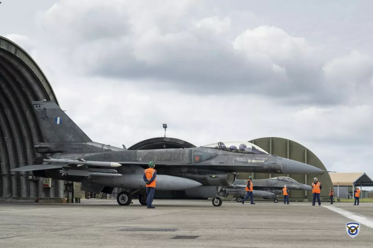 Μαχητικό αεροσκάφος F-16 της 337Μ στην Άσκηση VOLFA 2025 στη Γαλλία. Εικόνα: Γενικό Επιτελείο Αεροπορίας (ΓΕΑ)