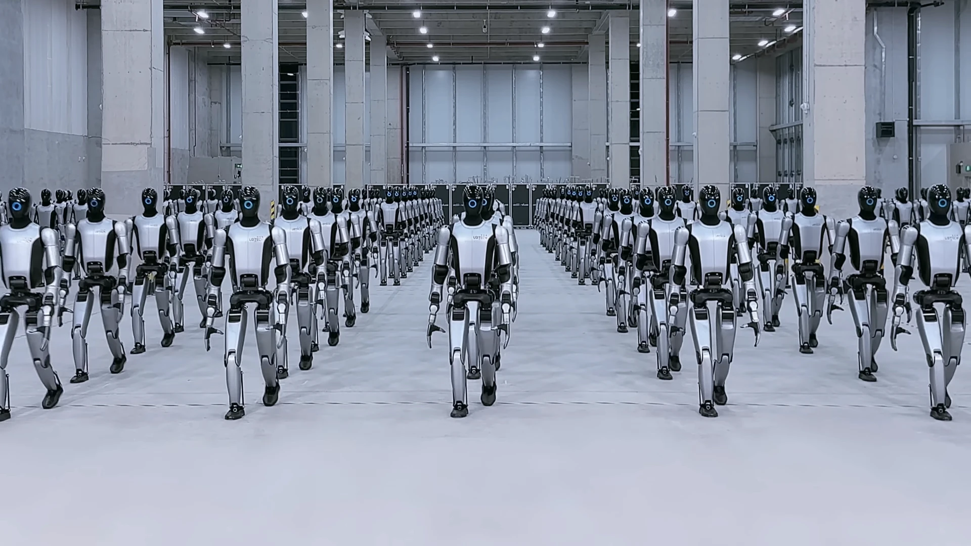 Το ανθρωποειδές ρομπότ Walker S2 της UBTECH