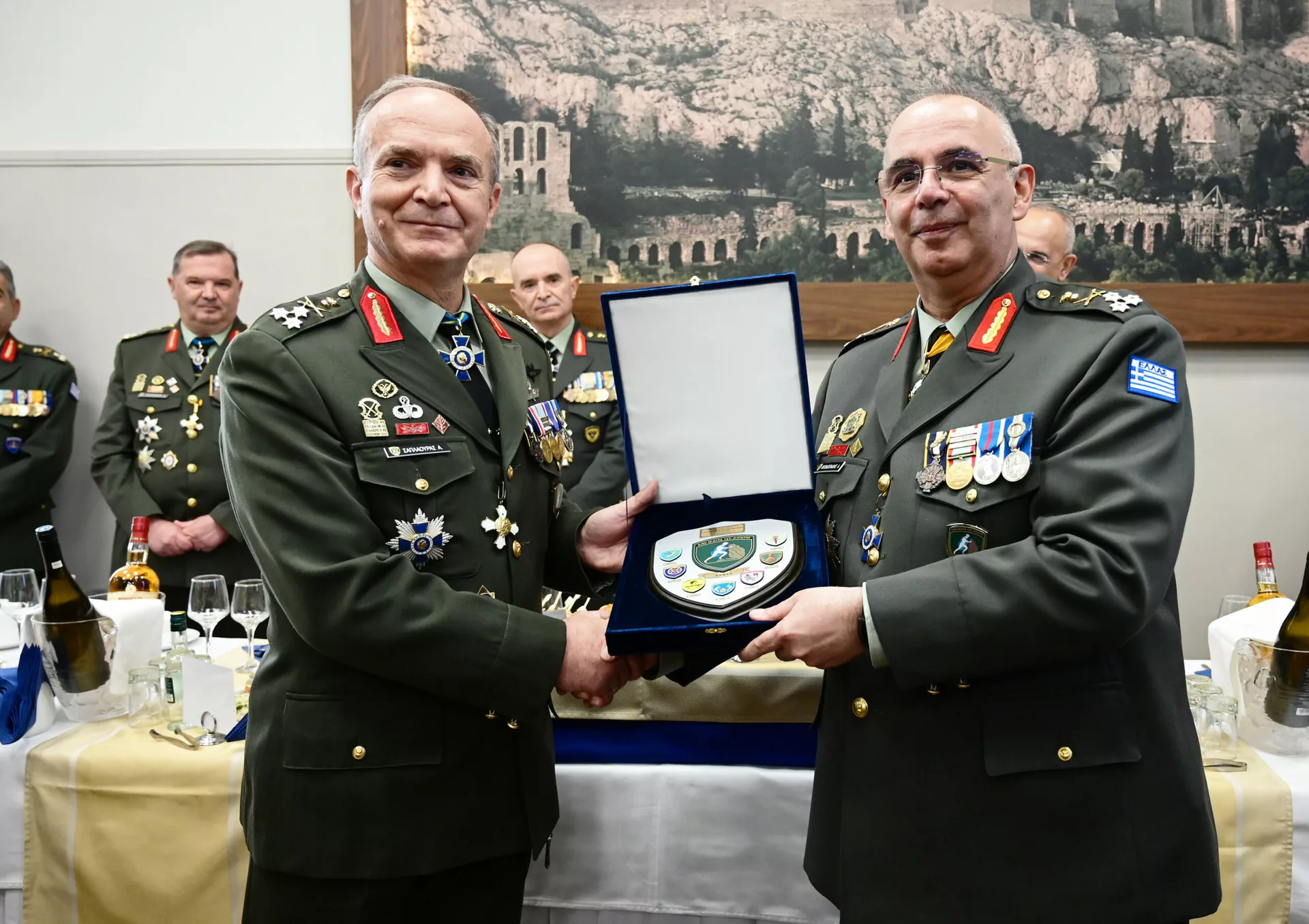 Ο Αντιστράτηγος Αθανάσιος Σαπλαούρας και ο Αντιστράτηγος Αντώνιος Θεοδοσιάδης