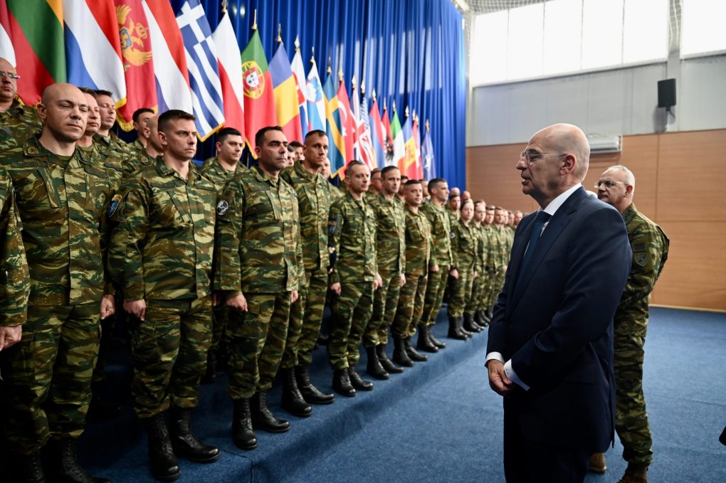 Ο Υπουργός Εθνικής Άμυνας, Νίκος Δένδιας, επισκέφθηκε την Ελληνική Δύναμη Κοσσυφοπεδίου (ΕΛΔΥΚΟ).